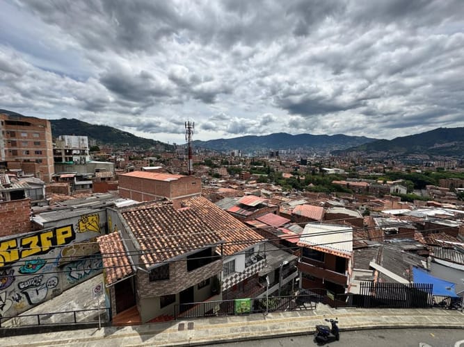 Apartaestudio en arriendo en Cumbres, Envigado, 40 m² · foto 8 de 8