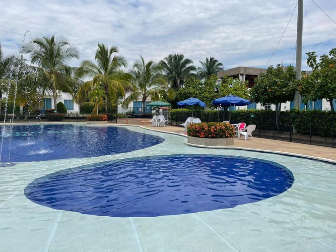 Casa de 5 alcobas en venta en Santander, Girardot, 153 m² · foto 2 de 22