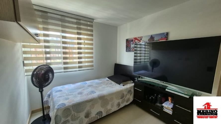 Apartamento de 3 alcobas en venta en San Jose, Sabaneta, 102 m² · foto 10 de 24