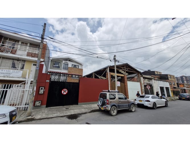 Casa de 7 alcobas en arriendo en Centro Historico, Chía, 292 m² · foto 8 de 24