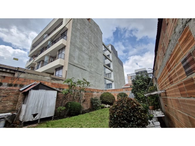 Casa de 7 alcobas en arriendo en Centro Historico, Chía, 292 m² · foto 16 de 24