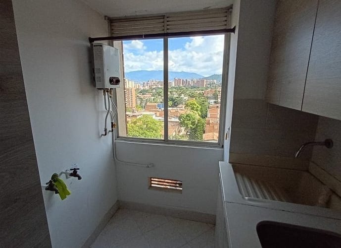 Apartamento de 3 alcobas en arriendo en Belen La Palma, Medellín, 75 m² · foto 15 de 16