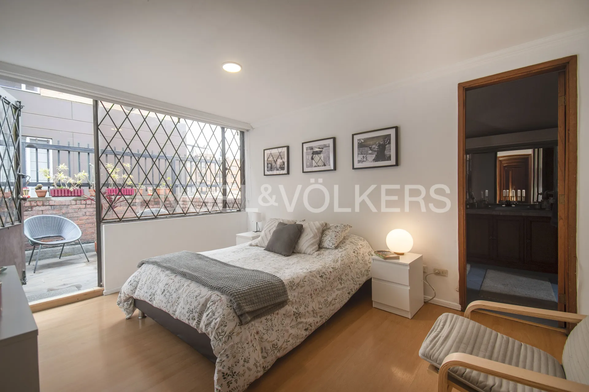 Apartamento en venta en Chicó Navarra, Bogotá · foto 8 de 15