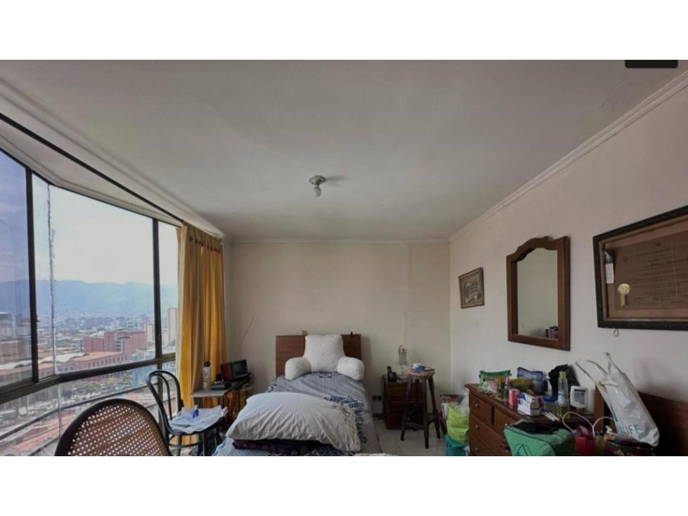 Apartamento en venta en Prado, Medellín · foto 3 de 19