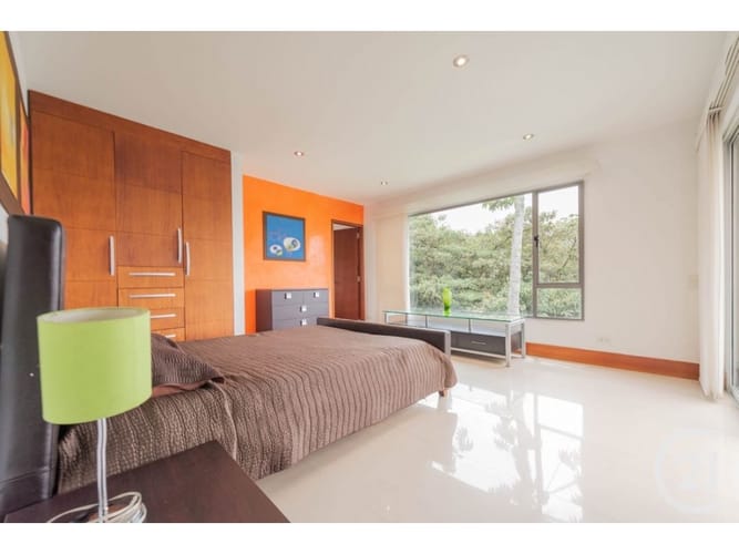 Casa de 4 alcobas en venta en Puente Pelaez, El Retiro, 545 m² · foto 10 de 24