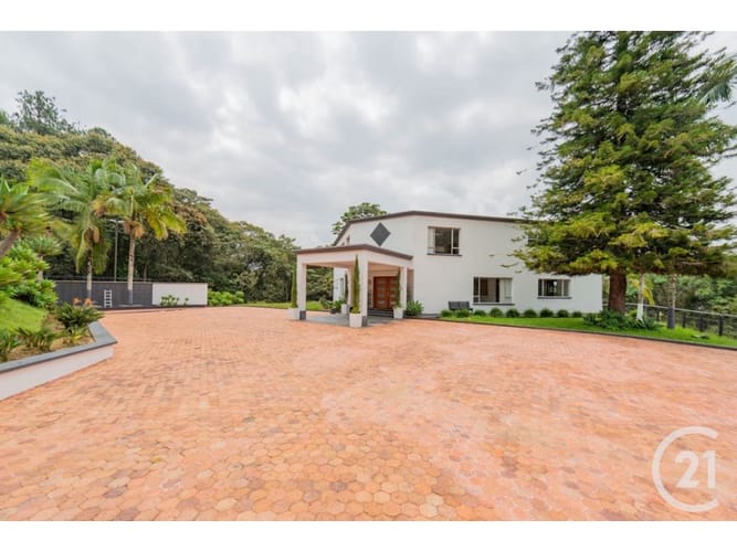 Casa de 4 alcobas en venta en Puente Pelaez, El Retiro, 545 m² · foto 18 de 24