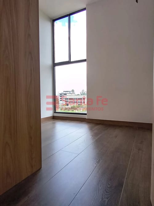 Apartamento de 2 alcobas en venta en Centro, Rionegro, 53 m² · foto 6 de 10
