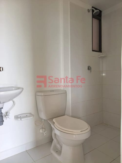 Apartamento de 2 alcobas en venta en Centro, Rionegro, 53 m² · foto 10 de 10