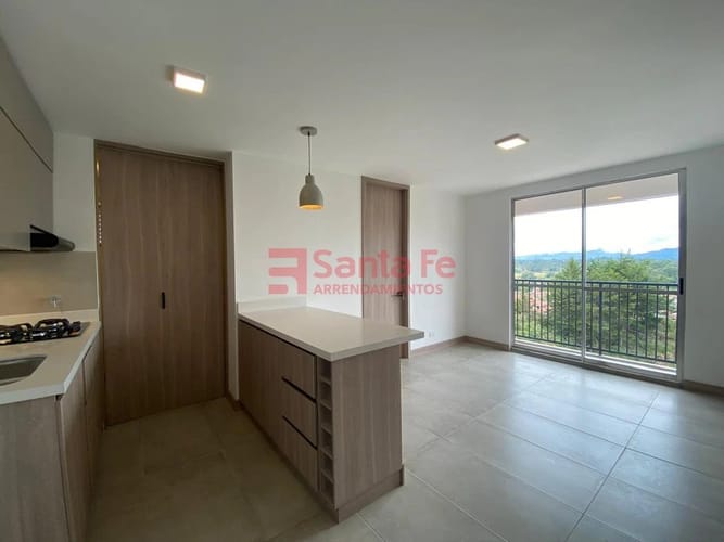 Apartamento de 3 alcobas en venta en Centro, Rionegro, 49 m² · foto 2 de 9