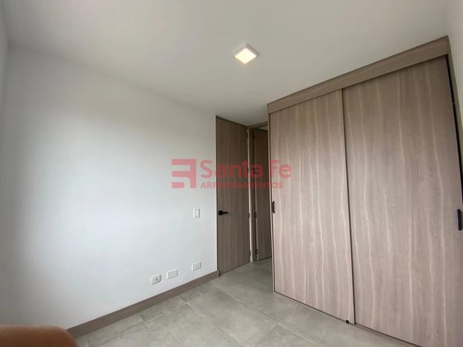 Apartamento de 3 alcobas en venta en Centro, Rionegro, 49 m² · foto 8 de 9