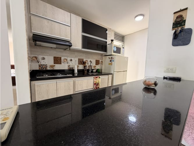 Apartamento de 3 alcobas en venta en Ub. Parque Central, Girardot, 78 m² · foto 12 de 24