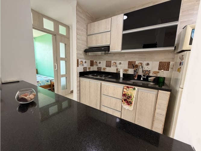 Apartamento de 3 alcobas en venta en Ub. Parque Central, Girardot, 78 m² · foto 13 de 24