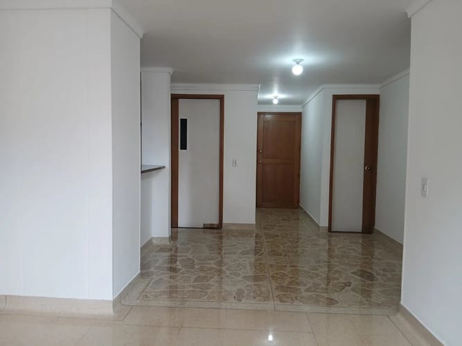 Apartamento de 2 alcobas en arriendo en Laureles, Medellín, 57 m² · foto 3 de 10