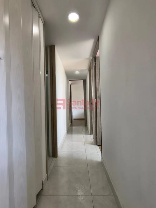 Apartamento de 3 alcobas en venta en Centro, Rionegro, 58 m² · foto 9 de 10