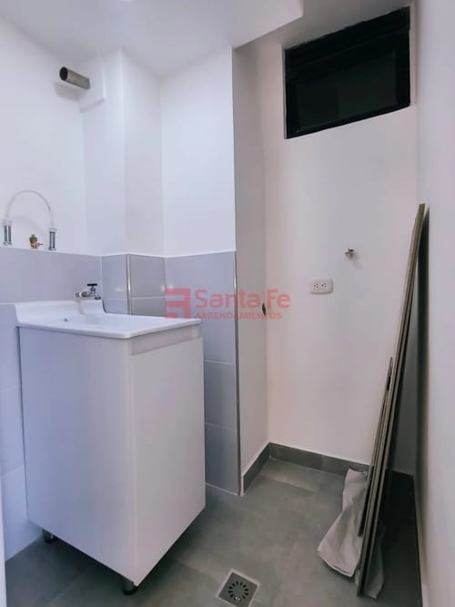 Apartamento de 2 alcobas en venta en Centro, Rionegro, 52 m² · foto 6 de 10