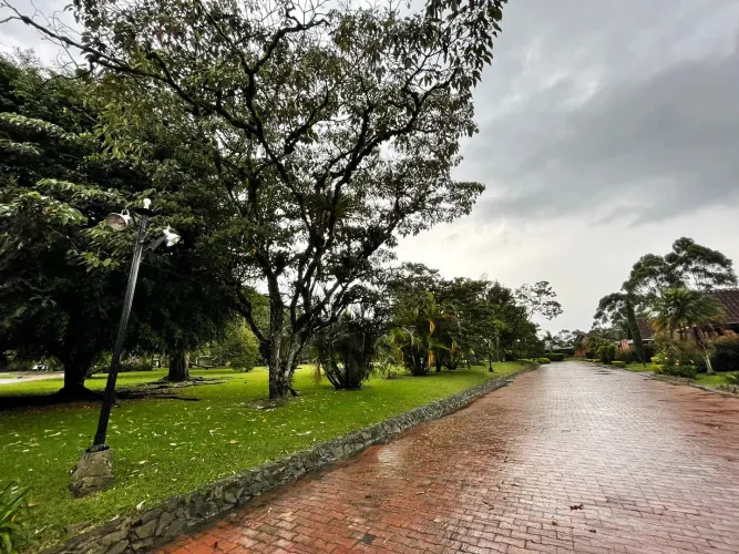 Casa de 3 alcobas en venta en Llano Grande, Rionegro, 600 m² · foto 21 de 24