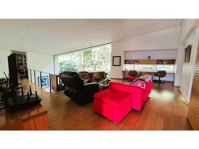 Casa de 4 alcobas en venta en Las Palmas, Medellín, 627 m² · foto 12 de 20