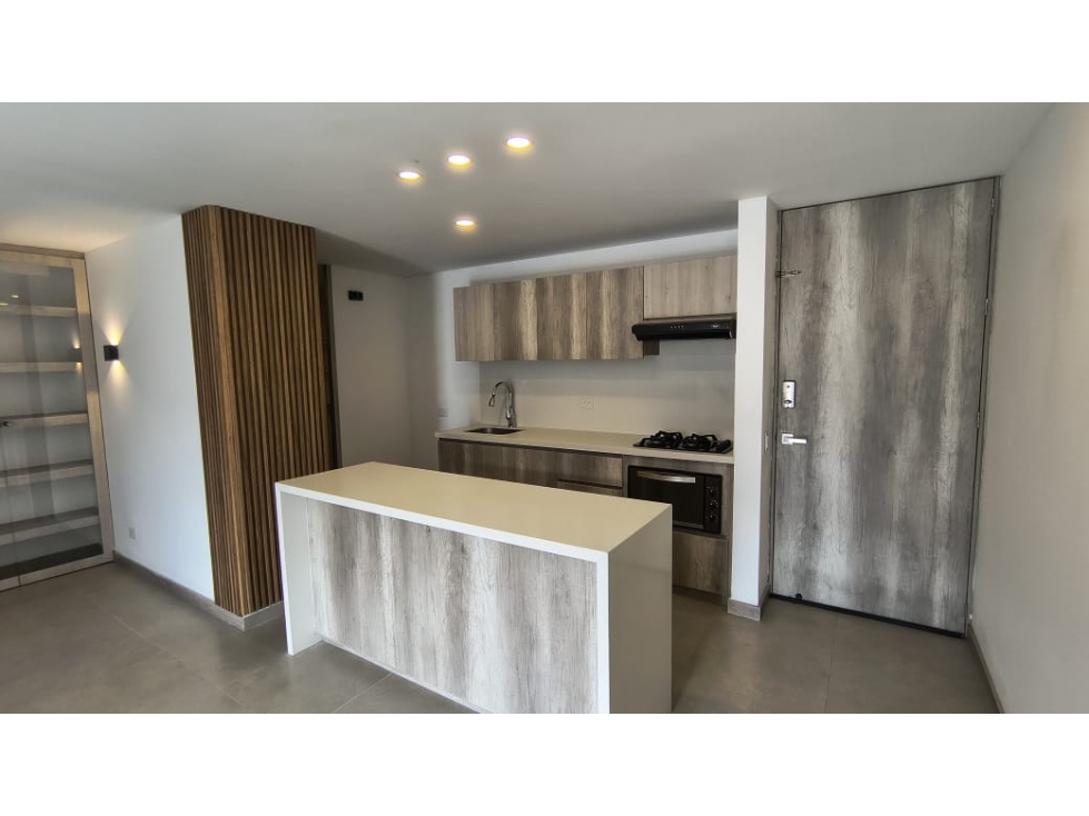 Apartamento en arriendo en Ciudad Del Río, Medellín · foto 4 de 16