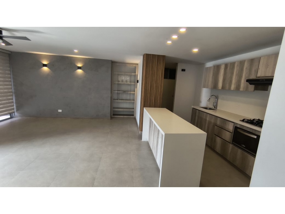 Apartamento en arriendo en Ciudad Del Río, Medellín · foto 11 de 16