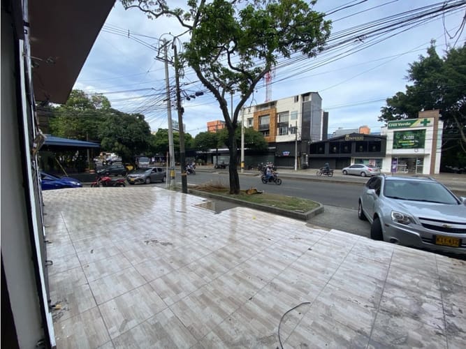 Local en arriendo en La Castellana, Medellín, 55 m² · foto 7 de 7