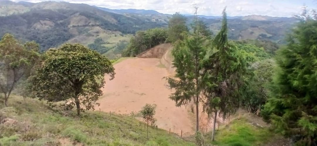 Lote en venta en Los Salados, El Retiro, 5000 m² · foto 2 de 20