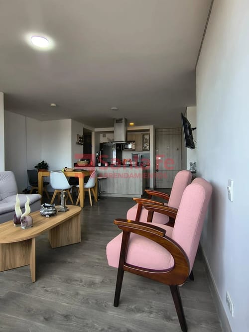 Apartamento de 2 alcobas en venta en Centro, Rionegro, 66 m² · foto 3 de 10