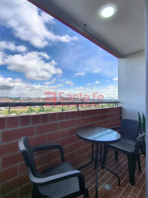 Apartamento de 2 alcobas en venta en Centro, Rionegro, 66 m² · foto 4 de 10
