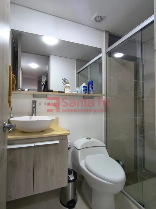Apartamento de 2 alcobas en venta en Centro, Rionegro, 66 m² · foto 6 de 10