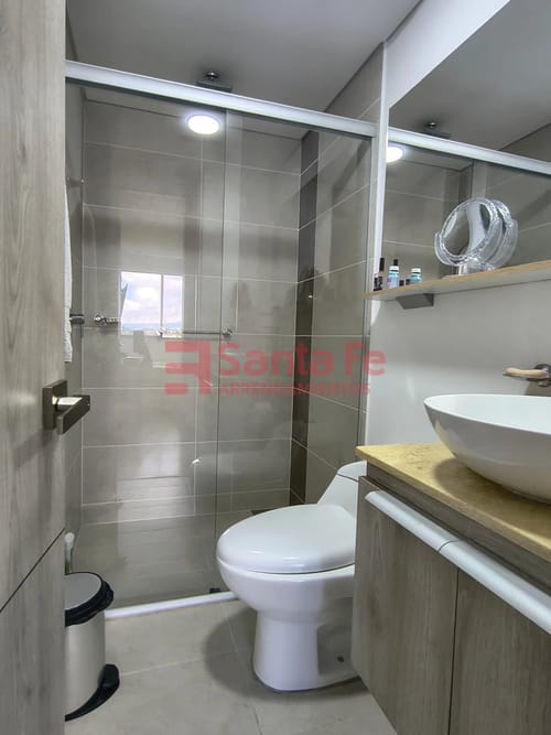 Apartamento de 2 alcobas en venta en Centro, Rionegro, 66 m² · foto 8 de 10