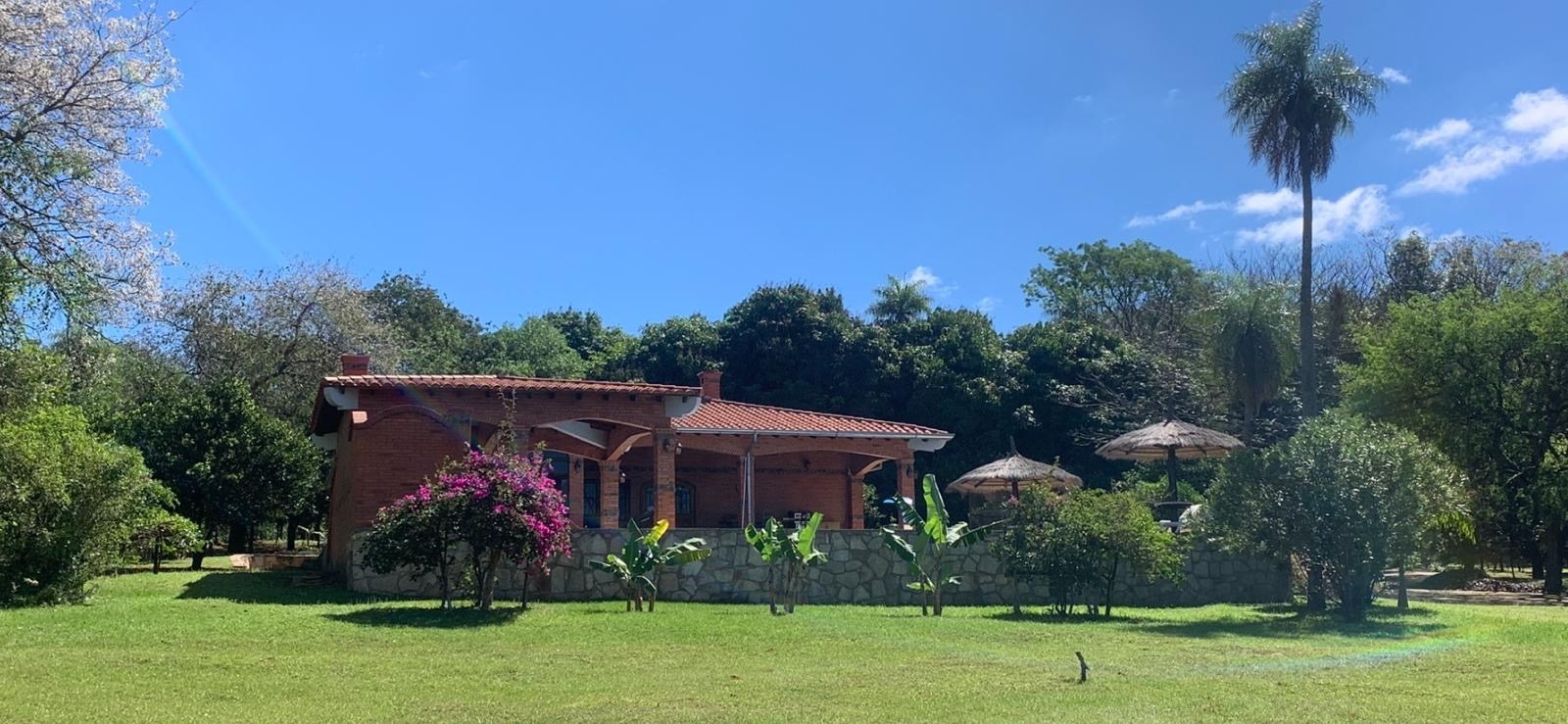 En Venta Casa quinta, rodeada de naturaleza, privacidad y excelente infraestructura, ideal para residencia familiar, descanso o inversión. - foto 3