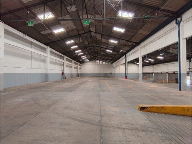 Bodega en arriendo en Mayorca, Sabaneta, 3196 m² · foto 11 de 17