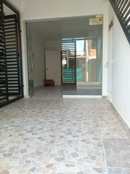 Local en arriendo en La Sabana, Los Patios, 20 m² · foto 2 de 6