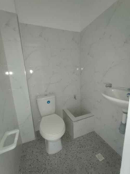 Local en arriendo en La Sabana, Los Patios, 20 m² · foto 5 de 6