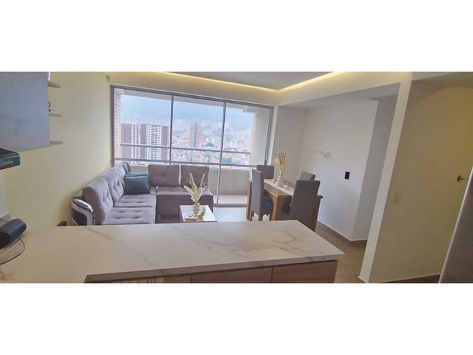 Apartamento de 2 alcobas en venta en Bellavista, Bello, 62 m² · foto 2 de 24