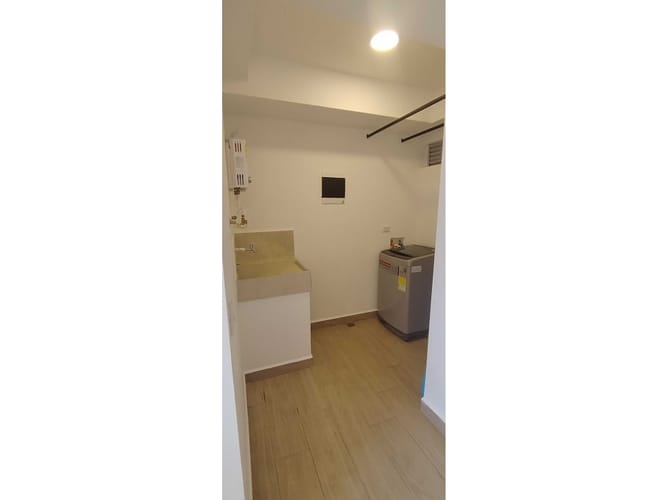 Apartamento de 2 alcobas en venta en Bellavista, Bello, 62 m² · foto 19 de 24