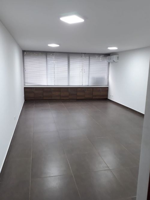 Oficina en arriendo en Versalles, Cali, 34 m² · foto 2 de 15