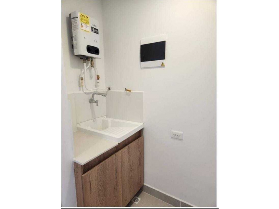 Apartamento en venta en Loma Del Indio, Medellín · foto 9 de 18