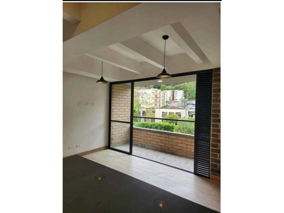 Apartamento en venta en Loma Del Indio, Medellín · foto 11 de 18