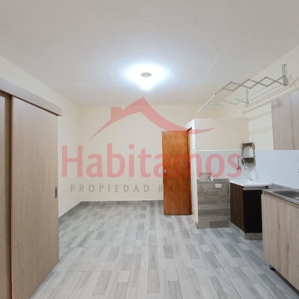 Apartaestudio en Arriendo en San javier no.2, Medellín en arriendo en Santa Lucia