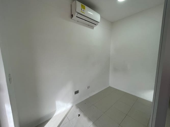 Local en arriendo en Laureles, Medellín, 37 m² · foto 3 de 6