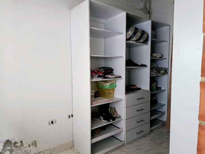 Casa de 8 alcobas en venta en Prados De Oriente, Cali, 385 m² · foto 9 de 24
