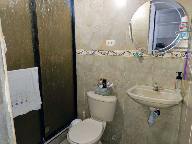Casa de 8 alcobas en venta en Prados De Oriente, Cali, 385 m² · foto 11 de 24