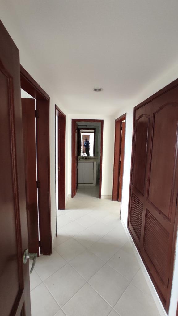 Apartamento en venta en Pradomar, Atlántico · foto 9 de 21