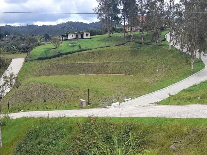 Lote en venta en Pantanillo, El Retiro, 1720 m² · foto 3 de 6