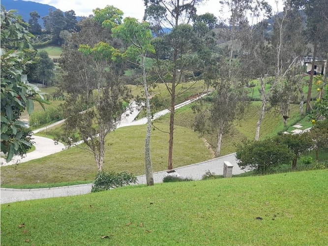 Lote en venta en Pantanillo, El Retiro, 1720 m² · foto 5 de 6