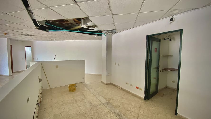 Local en venta en San Francisco, Bucaramanga, 239 m² · foto 10 de 19