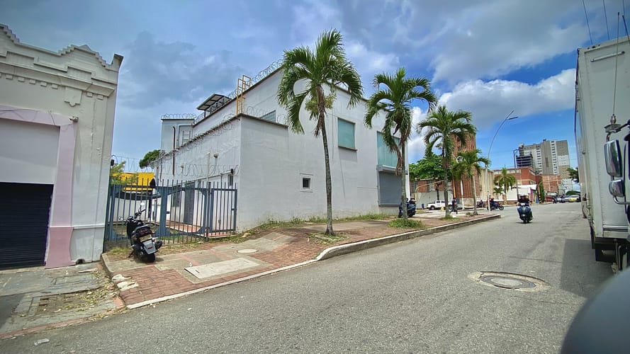 Local en venta en San Francisco, Bucaramanga, 239 m² · foto 14 de 19