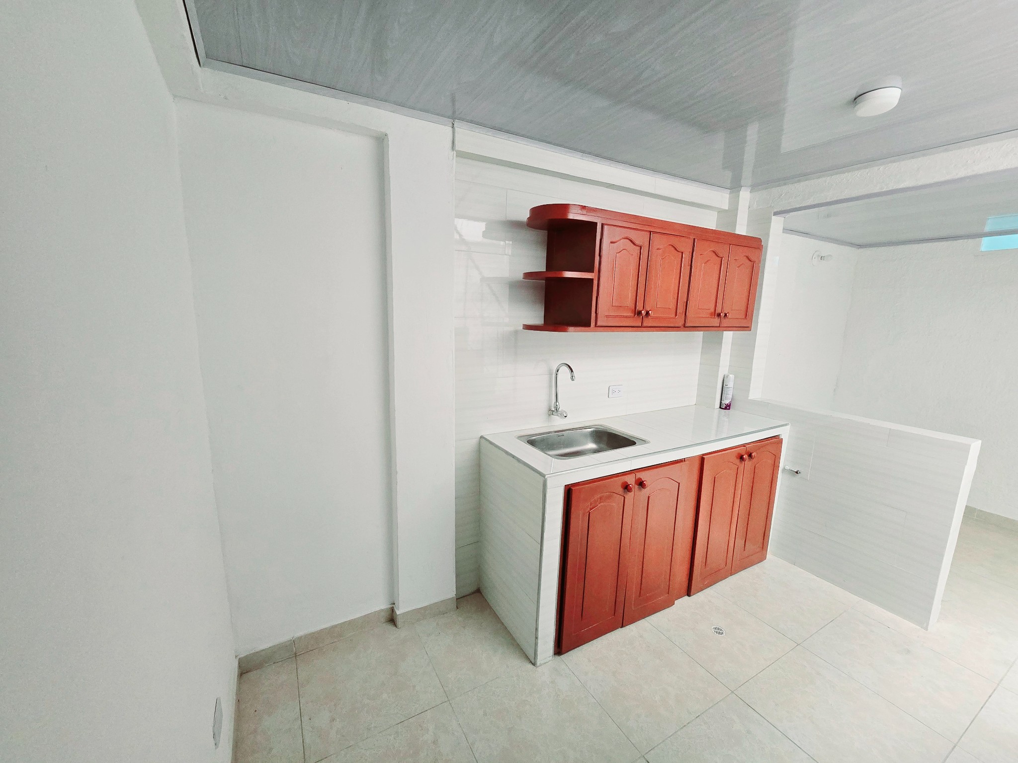 Casa en venta en El Pinar, Bogotá · foto 5 de 14