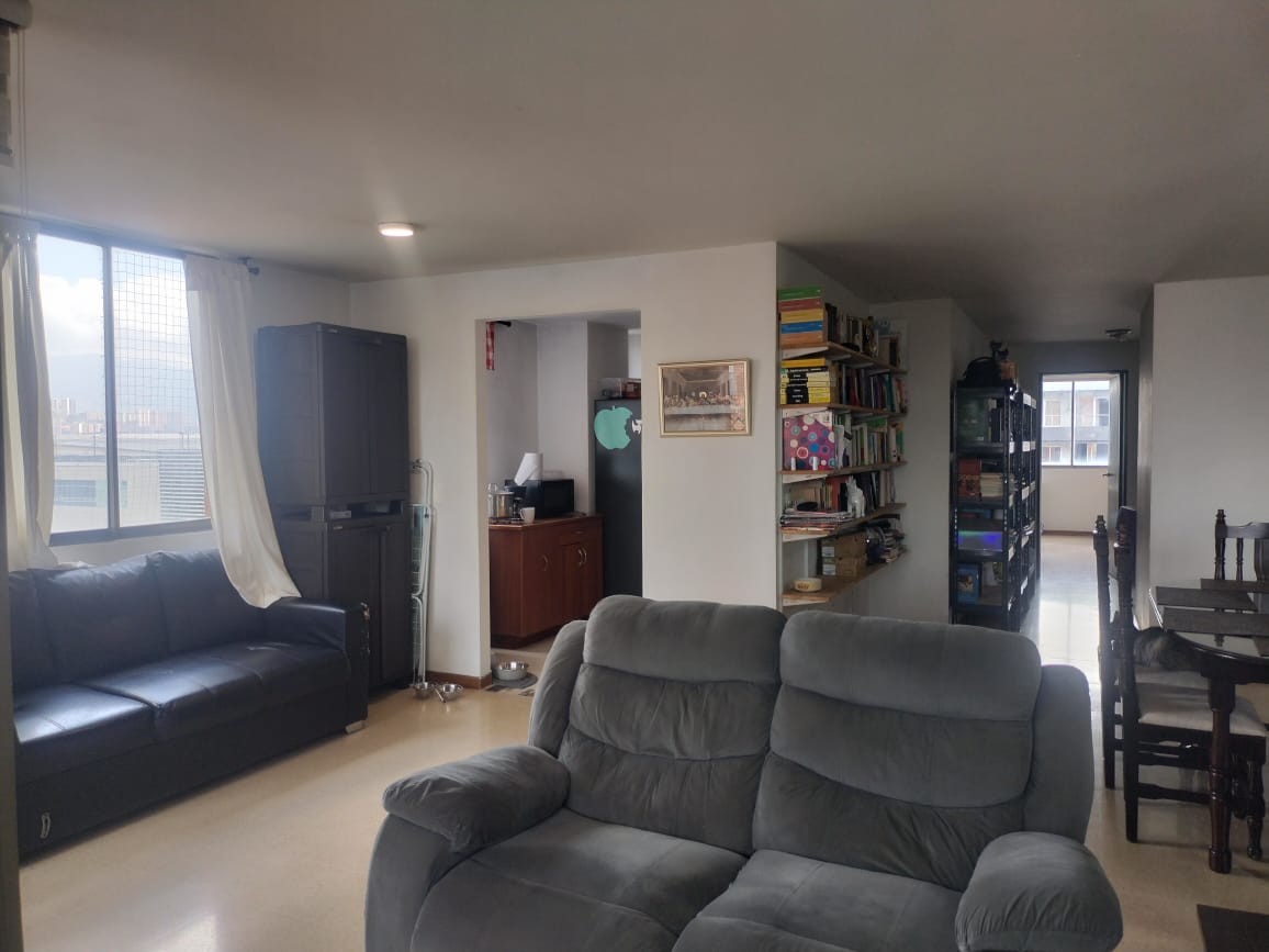 Apartamento en venta en Portal Norte, Envigado · foto 3 de 16