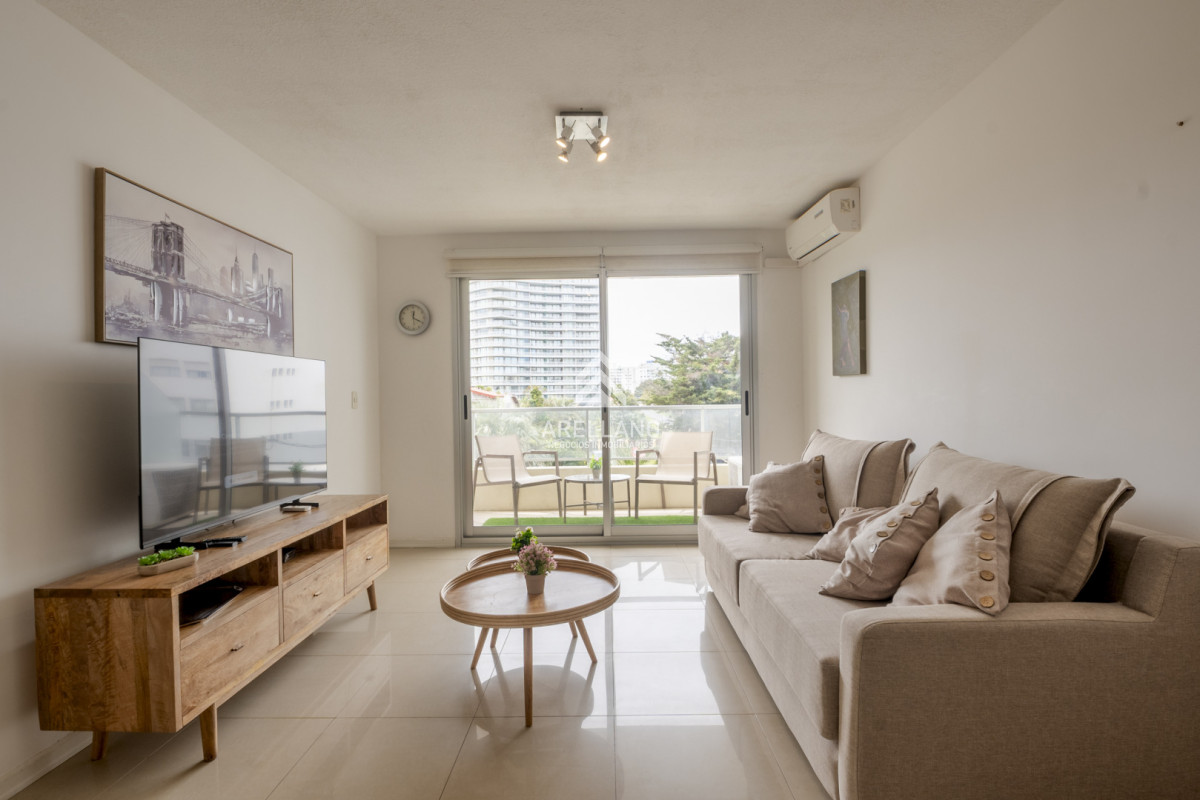 Apartamento en Punta del Este, Mansa